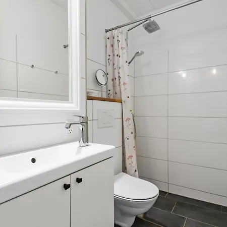 Awesome In With Sauna شقة *